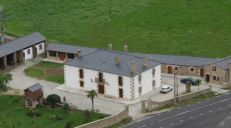 Country house Casa Grande De Anllo